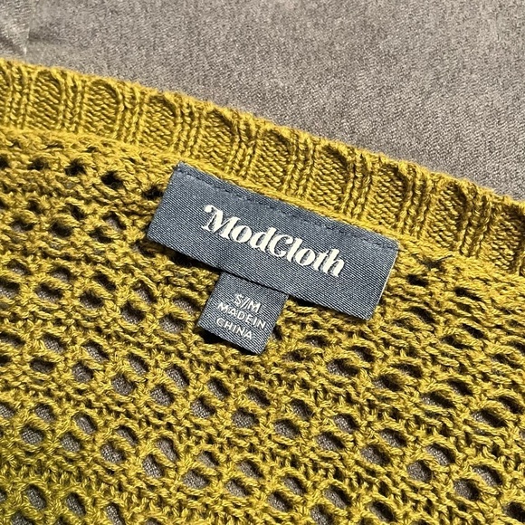 ModCloth Cotton Creation Oversized Cardigan in Avocado Green size S/M - Picture 2 of 8